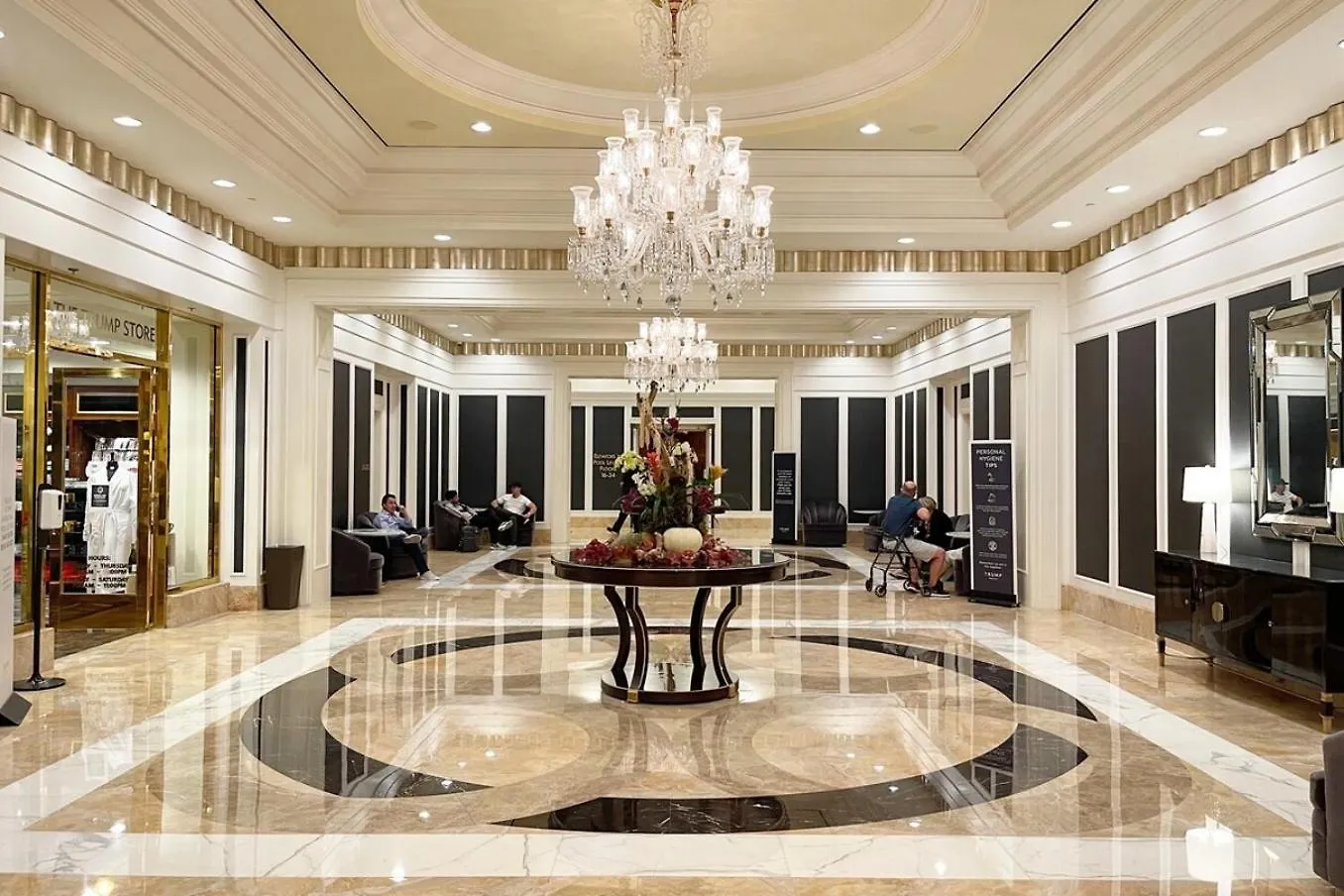 Vakantiehuis Five Star Trump Hotel No Resort And Cleaning Fees Las Vegas Verenigde Staten