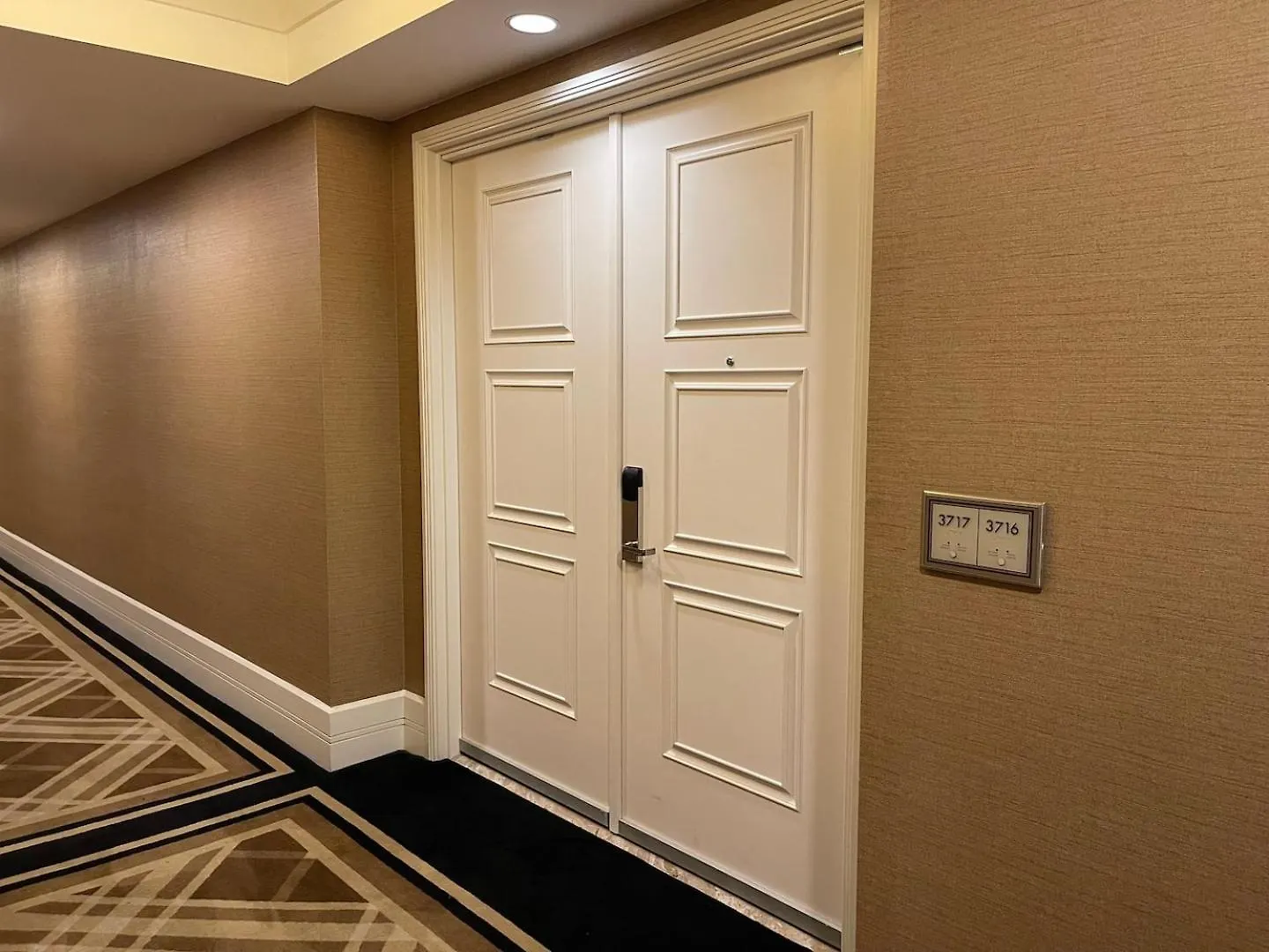 Vakantiehuis Five Star Trump Hotel No Resort And Cleaning Fees Las Vegas