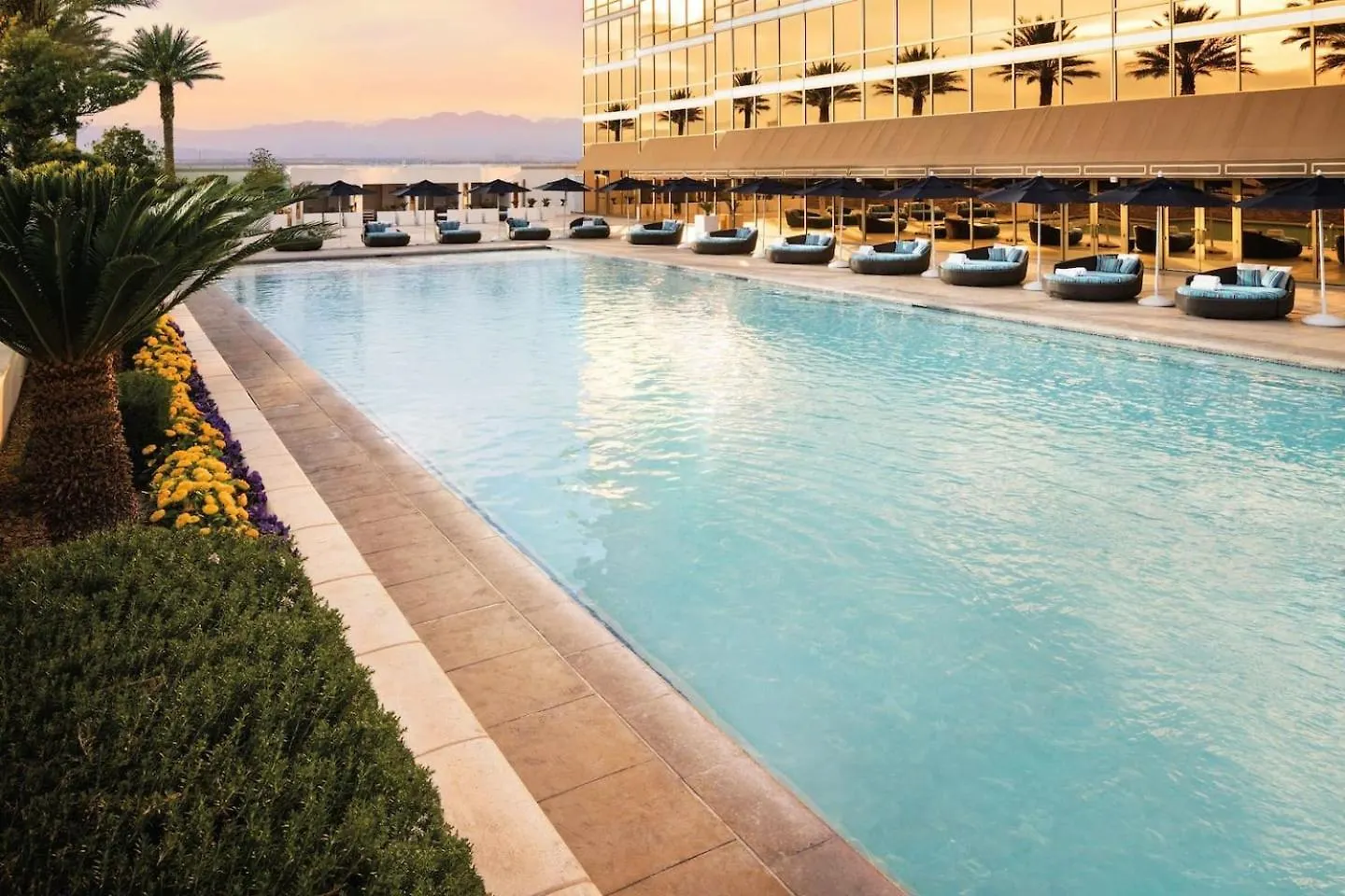 Five Star Trump Hotel No Resort And Cleaning Fees Las Vegas Vakantiehuis
